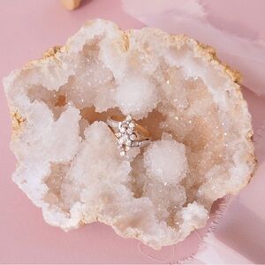 Geode Ring Display for Wedding or Accent Piece Rounded w Gold Edging